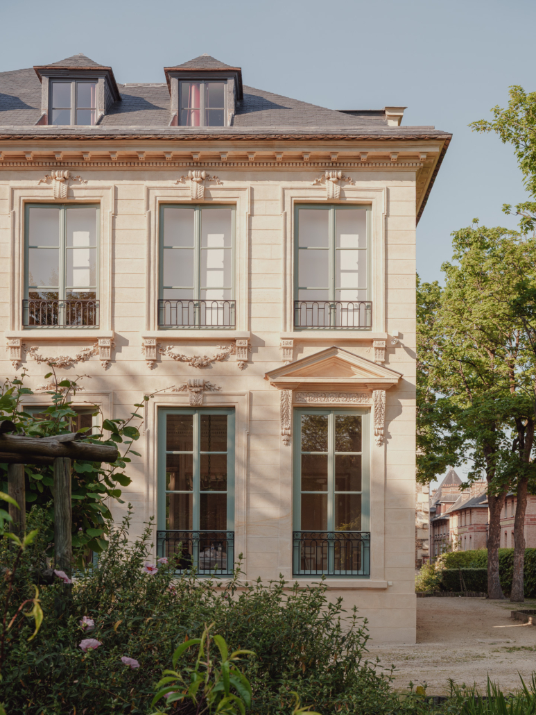 Hotel de Massa Façade